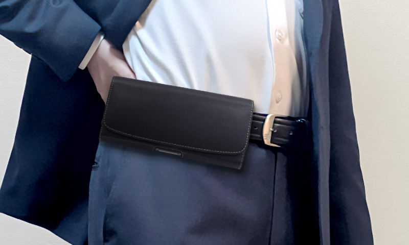 ベルトホルダー装着の様子